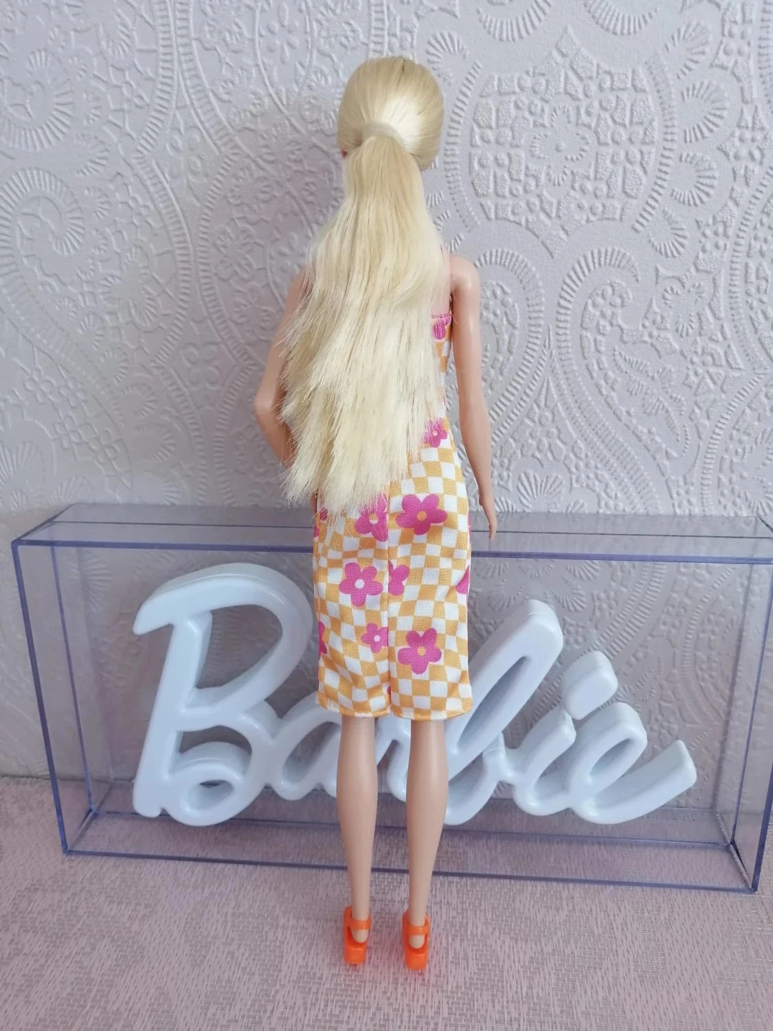 Pretty Barbie "Tall" in her floral dress – photo 3